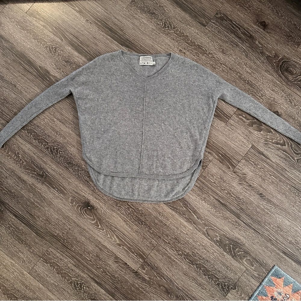 Subtle Luxury 100% washable cashmere sweater